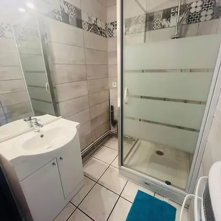 Apartament Joli T3 Climatise Proche Gare *