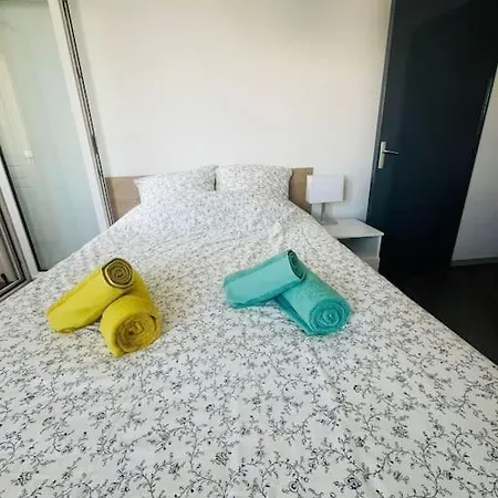 Apartament Joli T3 Climatise Proche Gare Sète